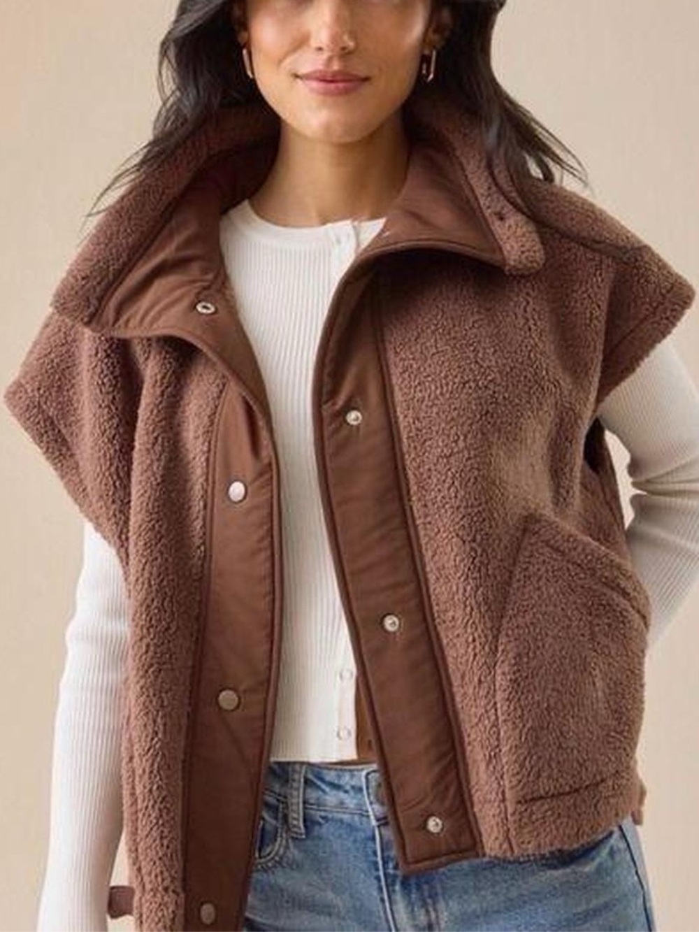 🤎 Altar’d State Sherpa Vest — Size M